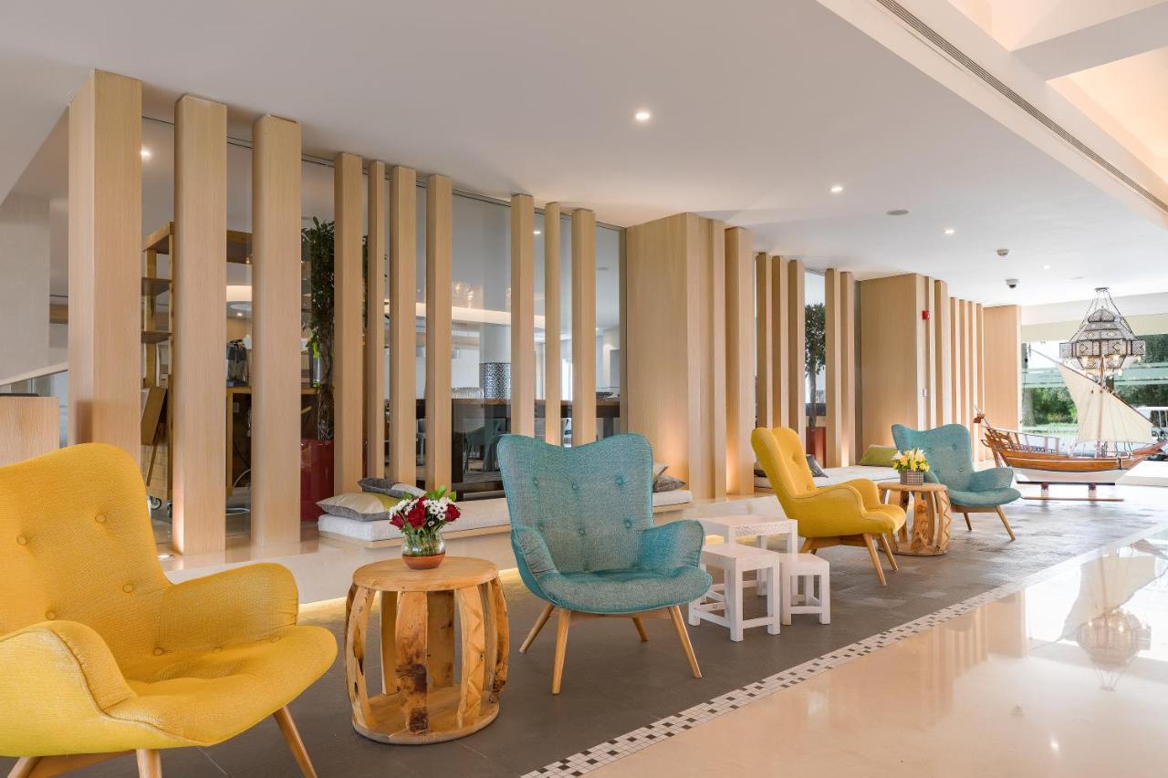 Sealine Beach, A Murwab Resort Mesaieed Extérieur photo Lobby